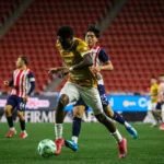 DORADOS TRIUNFÓ FRENTE A TAPATÍO