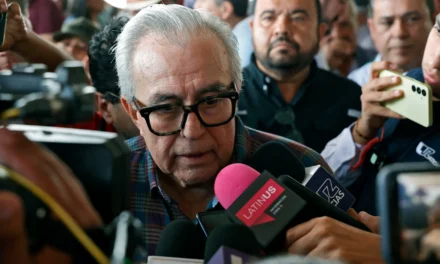 GOBERNADOR ROCHA MOYA DESTACÓ LA DEFENSA DE LA SOBERANÍA DE MÉXICO POR PARTE DE LA PRESIDENTA SHEINBAUM