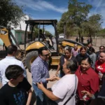 “HACIENDO UN GOBIERNO HONESTO ALCANZA PARA HACER MÁS”: JUAN DE DIOS ENTREGA E INICIA OBRAS EN EL SUR DE CULIACÁN