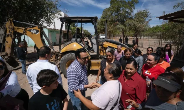 “HACIENDO UN GOBIERNO HONESTO ALCANZA PARA HACER MÁS”: JUAN DE DIOS ENTREGA E INICIA OBRAS EN EL SUR DE CULIACÁN