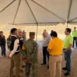 GOBERNADOR ROCHA ACUDE A MINA DE SANTA FE, EN ROSARIO; SIGUE ATENTO AL OPERATIVO DE RESCATE