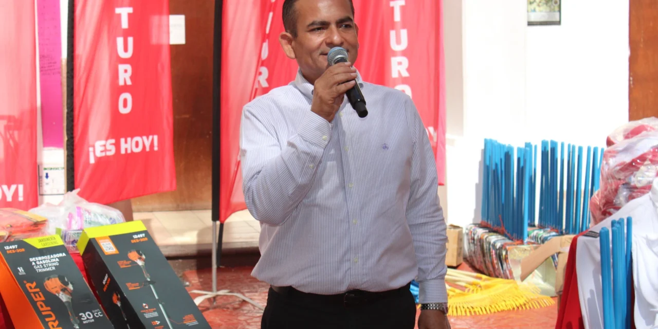 ENTREGA ALCALDE DE NAVOLATO EQUIPO OPERATIVO PARA FORTALECER EL OPERATIVO DE SEMANA SANTA 2026