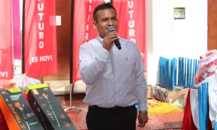 ENTREGA ALCALDE DE NAVOLATO EQUIPO OPERATIVO PARA FORTALECER EL OPERATIVO DE SEMANA SANTA 2026