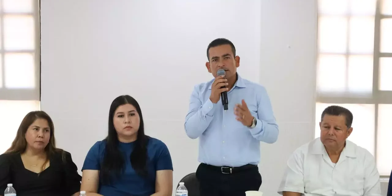 ALCALDE DE NAVOLATO PRESENTA OBRAS Y REFUERZA TRANSPARENCIA EN RECURSOS PÚBLICOS