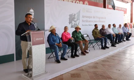 NAVOLATO FORTALECE SU CAMPO CON ENTREGA DE FERTILIZANTES