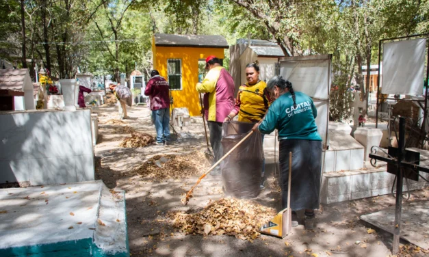 AYUNTAMIENTO DE CULIACÁN PREPARA PANTEONES PARA EL DÍA DE LAS MADRES CON INTENSIVO OPERATIVO DE LIMPIEZA