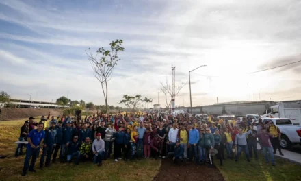 JUAN DE DIOS ENTREGA EQUIPAMIENTO Y VEHÍCULOS PARA FORTALECER EL TRABAJO DEL PERSONAL DE SERVICIOS PÚBLICOS