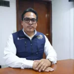ROY NAVARRETE DEBUTA COMO ESCRITOR Y PRESENTA SU LIBRO “RIESGOLOGÍA” ESTE VIERNES EN EL TAP