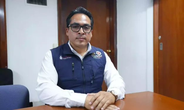 ROY NAVARRETE DEBUTA COMO ESCRITOR Y PRESENTA SU LIBRO “RIESGOLOGÍA” ESTE VIERNES EN EL TAP