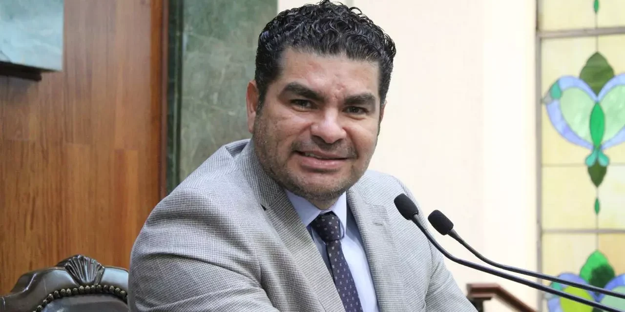 “NO NOS EXTRAÑA QUE SE HAYA LOGRADO UN PRECIO JUSTO, ES EL SELLO DE ROCHA MOYA, RESPALDAR AL CAMPO SINALOENSE”: DIP RODOLFO VALENZUELA SÁNCHEZ