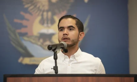 COLABORAN LA UAS, LA SECRETARÍA DE ECONOMÍA Y EL ISJU PARA FORTALECER LA CAPACITACIÓN DE JÓVENES EMPRENDEDORES, CON LA CONFERENCIA “EL CONSUMIDOR DE HOY”