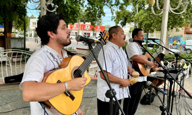 TRÍO AZTECA DE CULIACÁN LLENA DE ROMANTICISMO Y RITMO LAS «TARDES DE BOLERO»