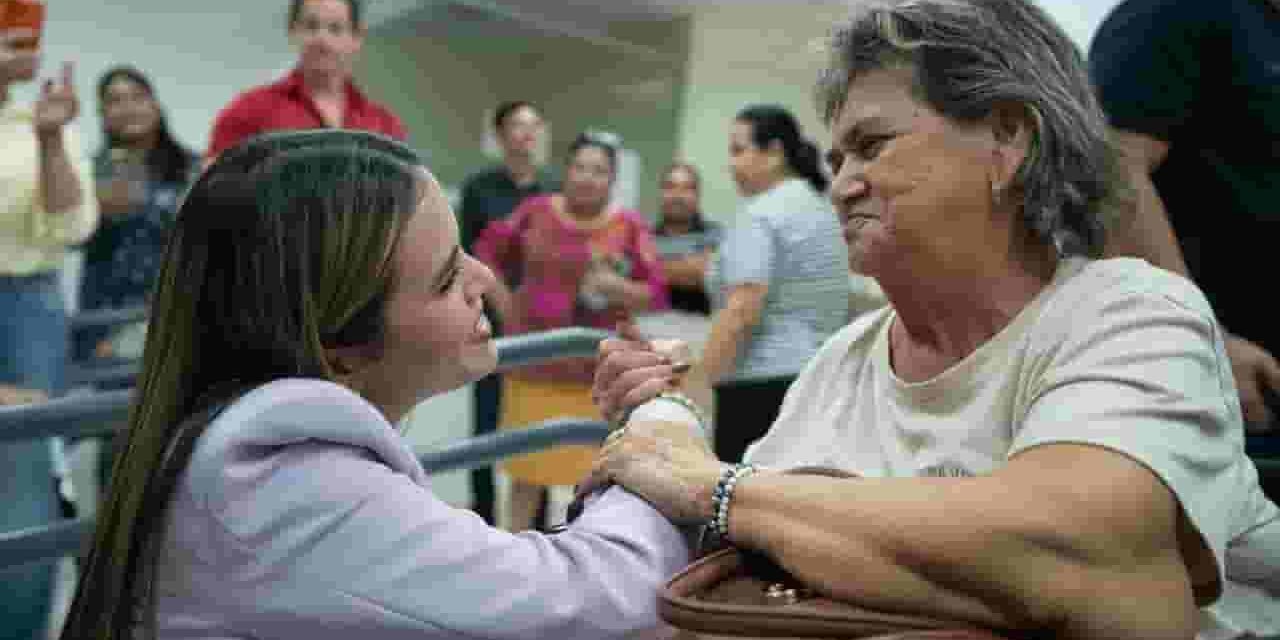 ALCALDESA ANA MIRIAM RAMOS VILLARREAL Y DIF CULIACÁN REALIZAN ENTREGA DE 25 SILLAS DE RUEDAS PARA MEJORAR LA CALIDAD DE VIDA DE FAMILIAS CULIACANENSES