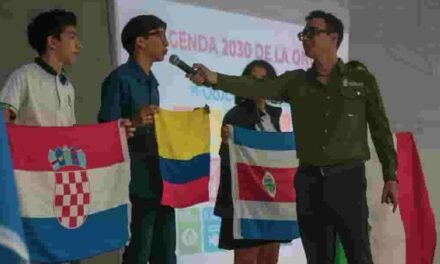 MÁS DE 500 JÓVENES DE SALVADOR ALVARADO FORTALECEN SU LIDERAZGO COMO AGENTES DE CAMBIO POR UN FUTURO MÁS SOSTENIBLE