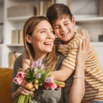 DÍA DE LAS MADRES, EL ESTILO QUE HEREDAMOS VUELVE A MARCAR TENDENCIA EN EL CLÓSET MILLENNIAL
