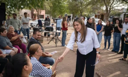 “VENIMOS PARA LLEVARNOS LA TAREA Y LUEGO VOLVER CON EL TRABAJO CUMPLIDO”; ANA MIRIAM RAMOS SOSTIENE DIÁLOGO DEL BIENESTAR EN SECTOR CAPISTRANO