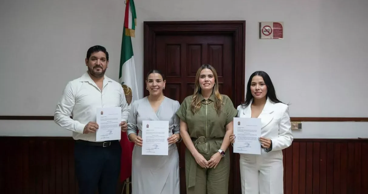 ANA MIRIAM RAMOS HACE AJUSTES EN GABINETE