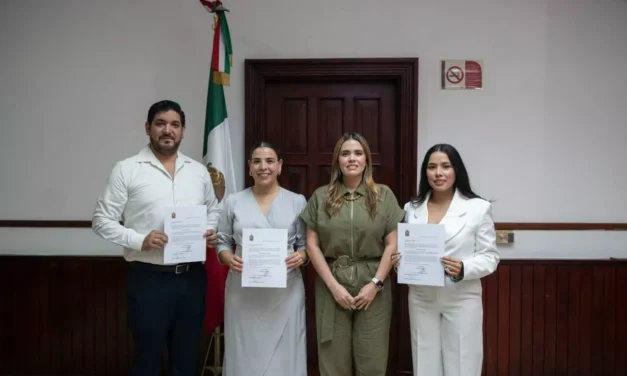 ANA MIRIAM RAMOS HACE AJUSTES EN GABINETE