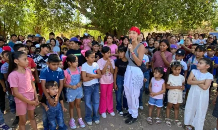 CADENA DE AMOR LLEVA ALEGRÍA A MÁS DE 2 MIL NIÑOS EN COMUNIDADES INDÍGENAS SINALOENSES ESTE DÍA DEL NIÑO