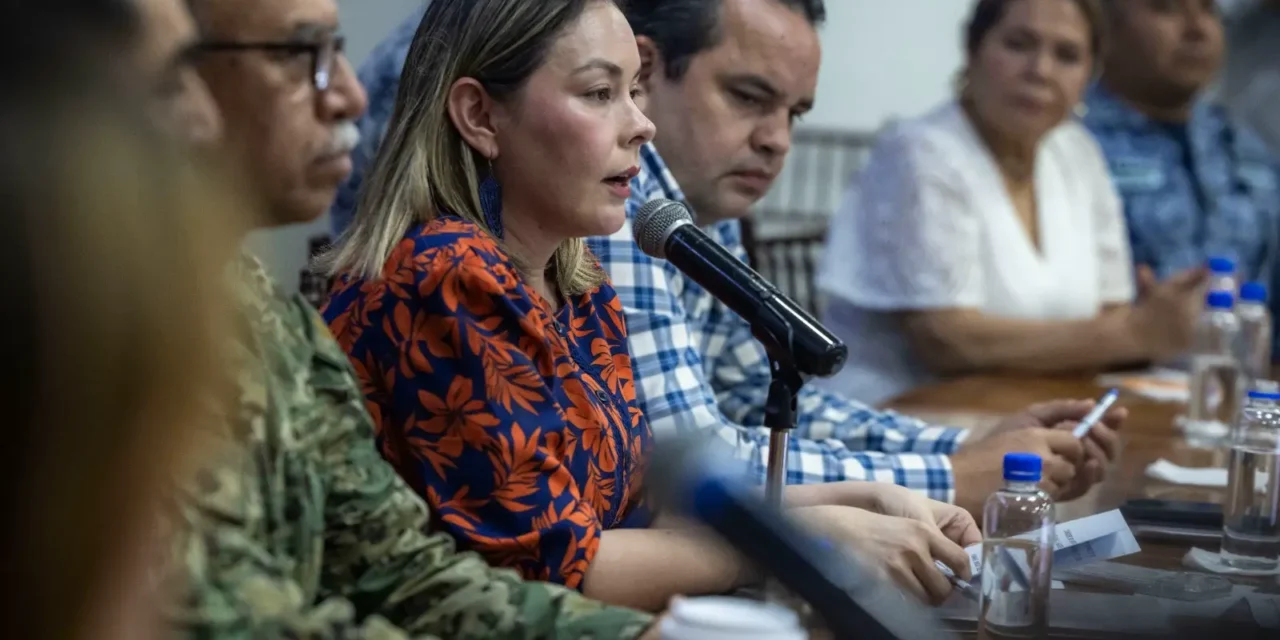 ESTAMOS PREPARADOS PARA ENFRENTAR LA TEMPORADA DE CICLONES: GOBERNADORA YERALDINE