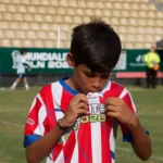 DIEGO PÉREZ, FIGURA DE LA PRIMERA JORNADA DEL MUNDIALITO CULIACÁN 2026