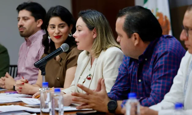 REFRENDA GOBERNADORA YERALDINE EL COMPROMISO DE ABATIR TODA CLASE DE VIOLENCIA CONTRA LAS MUJERES