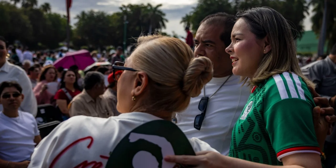 ENTRE PORRAS, BANDERAS Y ESPERANZA; ASÍ RESPALDÓ SINALOA A SU PRESIDENTA