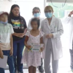 TOCAN LA CAMPANA DE LA ESPERANZA: TRES HISTORIAS DE VIDA VENCEN LA LEUCEMIA EN EL HGR NO. 1 DEL IMSS SINALOA