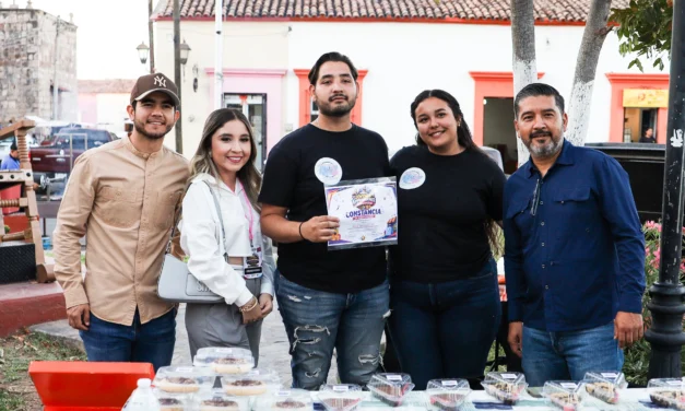 FERIA DE EMPRENDIMIENTO JUVENIL REÚNE A MÁS DE 1,500 ASISTENTES EN CONCORDIA