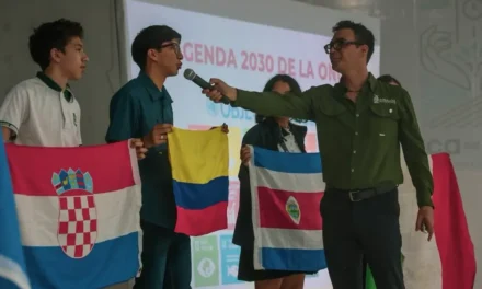 MÁS DE 500 JÓVENES DE SALVADOR ALVARADO FORTALECEN SU LIDERAZGO COMO AGENTES DE CAMBIO POR UN FUTURO MÁS SOSTENIBLE