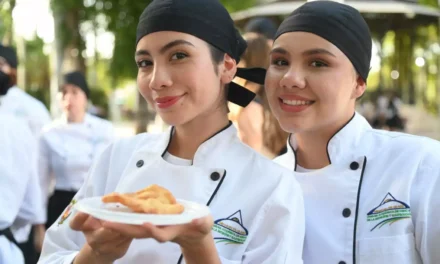 OAXACA ENVUELVE CON SU SABOR Y TRADICIÓN EL 153 ANIVERSARIO DE LA UAS