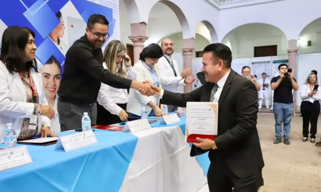 VALORAN TRAYECTORIA CIENTÍFICA DEL DOCTOR ALFREDO DORANTES ÁLVAREZ