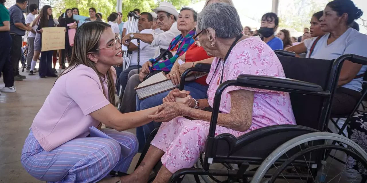 “SEPAN QUE VAMOS A SEGUIR CON USTEDES, QUE EN EL AYUNTAMIENTO LAS TAPIAS TIENEN LAS PUERTAS ABIERTAS”: ANA MIRIAM RAMOS VILLARREAL