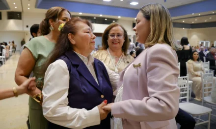 REITERA GOBERNADORA YERALDINE TRABAJO CONJUNTO CON EL MAGISTERIO, PARA FORTALECER LA EDUCACIÓN EN SINALOA