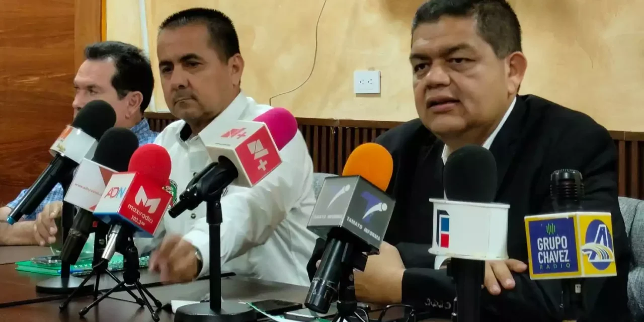 VAN JUNTOS ADECEM E ICATSIN EN CAPACITACIÓN Y CERTIFICACIÓN DE TRABAJADORES