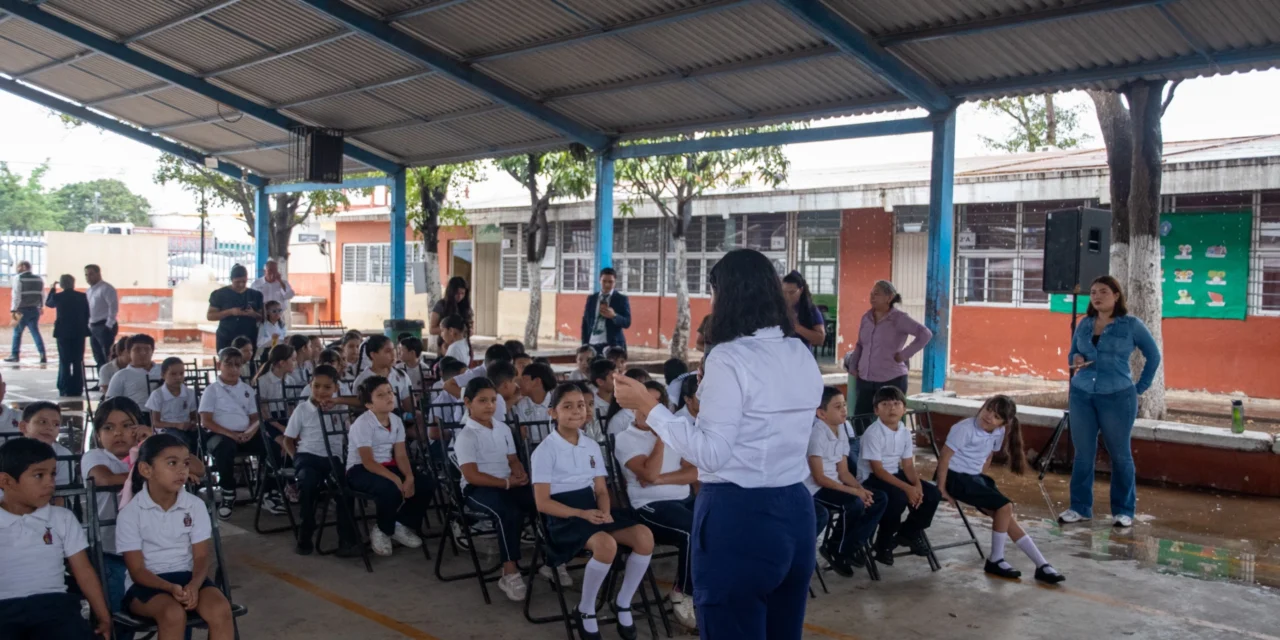 PROMUEVEN EL PROGRAMA DE AHORRO DE ENERGÍA DEL SECTOR ELÉCTRICO EN ESCUELAS
