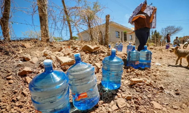 EL AQUATÓN 2026 SUPERA EL MEDIO MILLÓN DE LITROS DE AGUA ENTREGADOS A FAMILIAS AFECTADAS POR LA SEQUÍA EN SINALOA