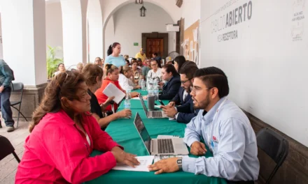 INSTALAN MESA DE ATENCIÓN DE CFE EN EL AYUNTAMIENTO PARA ATENDER INCONFORMIDADES CIUDADANAS