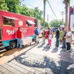 LA COCINA MÓVIL DE DIF SINALOA LLEVO ALIMENTO A FAMILIAS DEL HOSPITAL PEDIÁTRICO