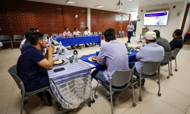 CON CONFERENCIA SOBRE CÁNCER DE PRÓSTATA DIF SINALOA PROMUEVE EL CUIDADO A LA SALUD MASCULINA