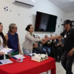 SE GRADÚA LA PRIMERA GENERACIÓN DEL TALLER COMUNITARIO PARA PADRES, MADRES Y CUIDADORES DECIDE