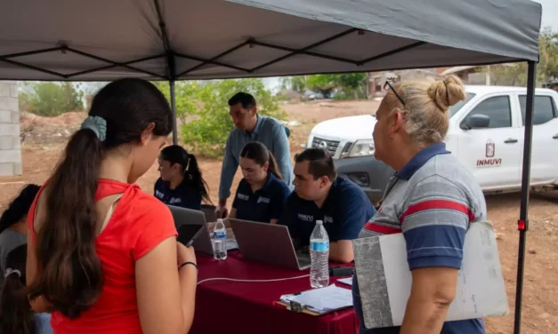 “PAPELITO HABLA” ACERCA SERVICIOS DE CERTEZA JURÍDICA A FAMILIAS DE BICENTENARIO