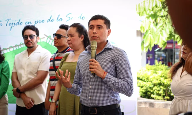 DIF CULIACÁN Y LA ASOCIACIÓN DE CIEGOS EN SINALOA, VISIBILIZAN CON GRAFITI TEJIDO A LA SORDOCEGUERA