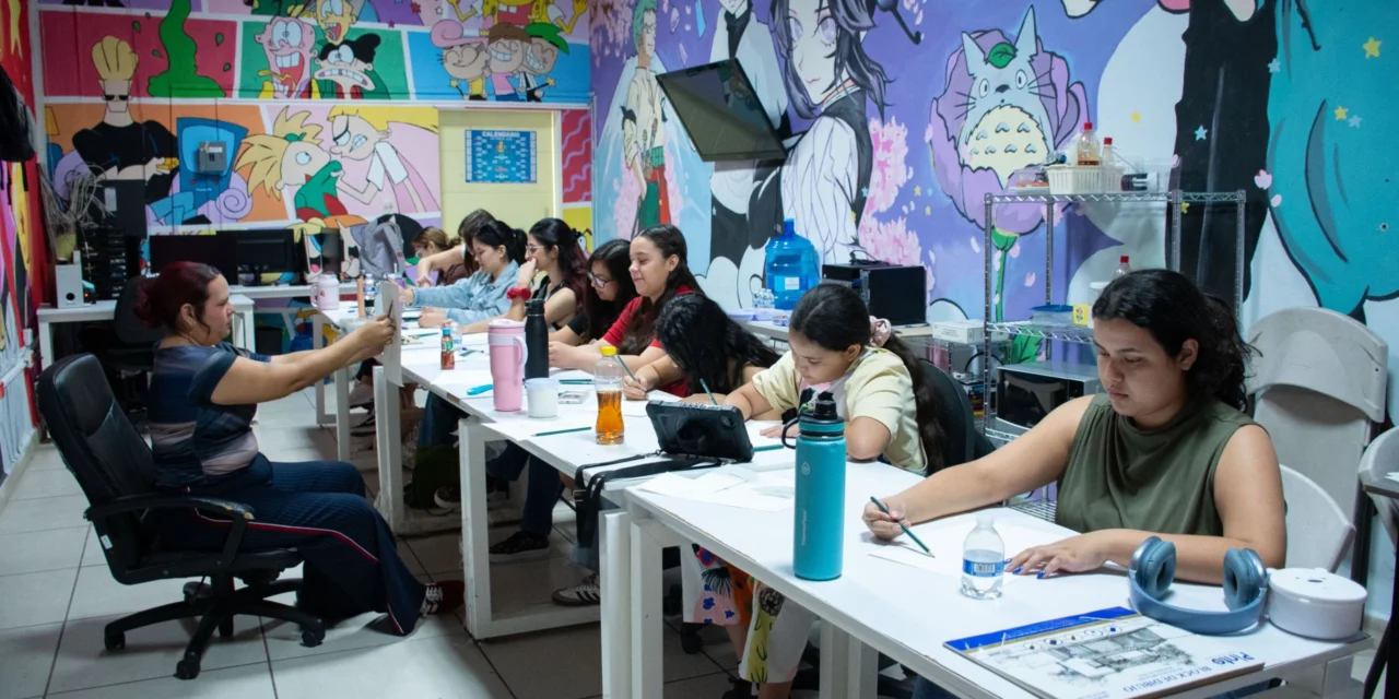 IMPARTEN TALLER GRATUITO DE DIBUJO PARA JÓVENES EN EL IMJU