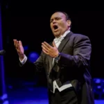 GRAN NOCHE DE REENCUENTRO OPERÍSTICO EN MAZATLÁN DURANTE EL CONCIERTO A DOS PIANOS