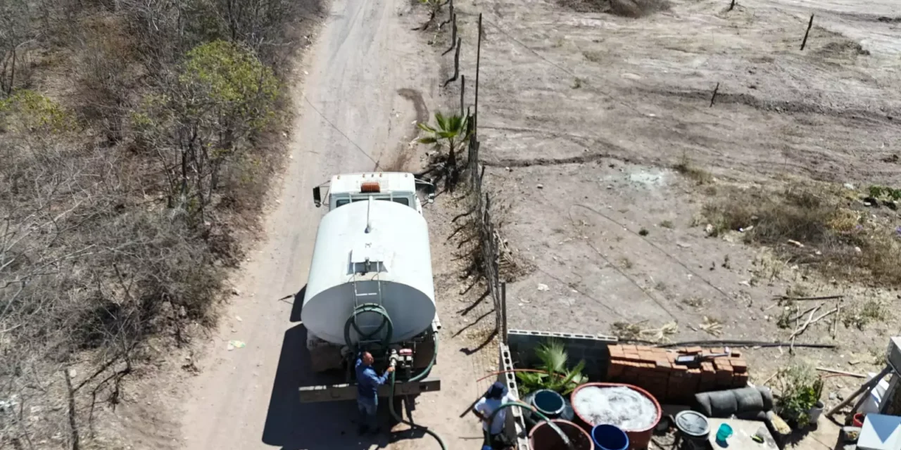 PESE A LAS LLUVIAS, AUMENTA A 30 LAS COMUNIDADES ATENDIDAS POR ESTIAJE EN CULIACÁN
