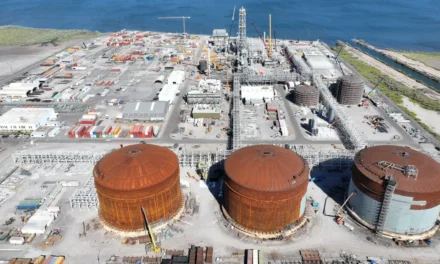 GOLPE AL CAMPO O IMPULSO AL DESARROLLO: COUC DEFIENDE PLANTA DE FERTILIZANTES EN TOPOLOBAMPO