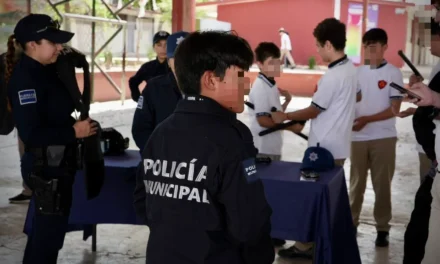 “ES IMPORTANTE SABER QUIÉNES NOS PROTEGEN”: ESTUDIANTES CONOCEN DE CERCA LA LABOR DE LAS CORPORACIONES DE SEGURIDAD EN JORNADA DE PROXIMIDAD SOCIAL