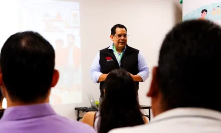 DIF SINALOA FORTALECE EL PAPEL DE LOS PADRES EN LA FAMILIA A TRAVÉS DEL TALLER «PUENTES DE CONEXIÓN»