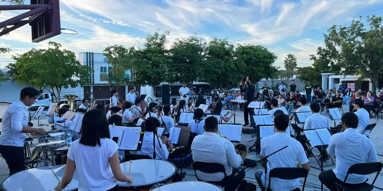 PARQUES ALEGRES FORTALECE EL TEJIDO SOCIAL EN ESPACIOS PÚBLICOS DE CULIACÁN